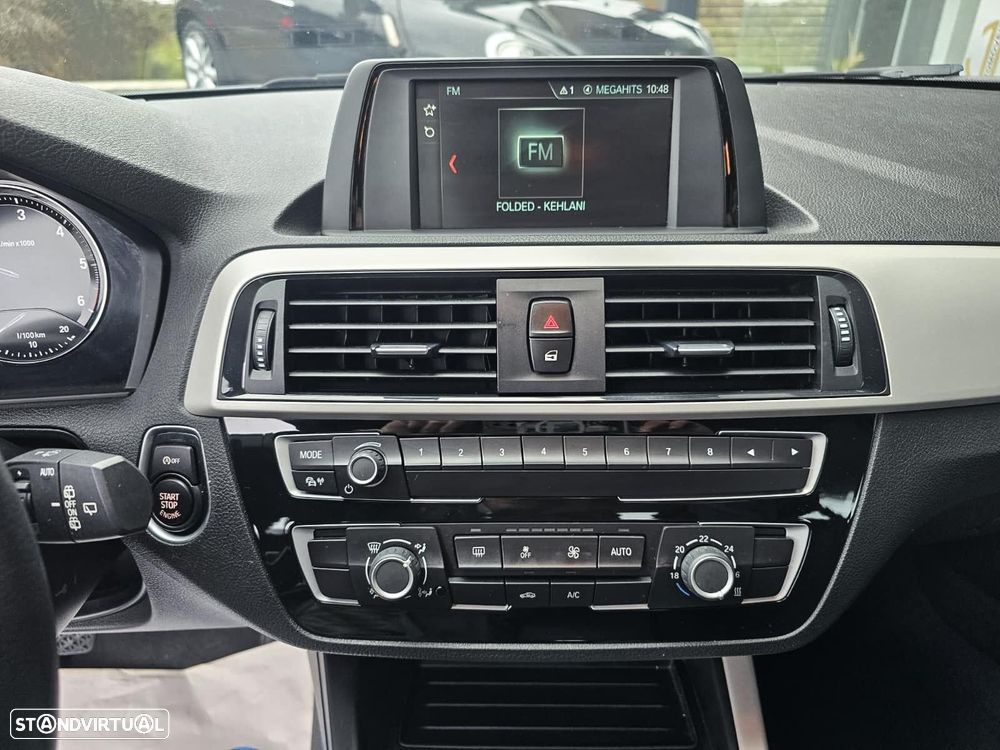 BMW 116 d Line Urban - 27