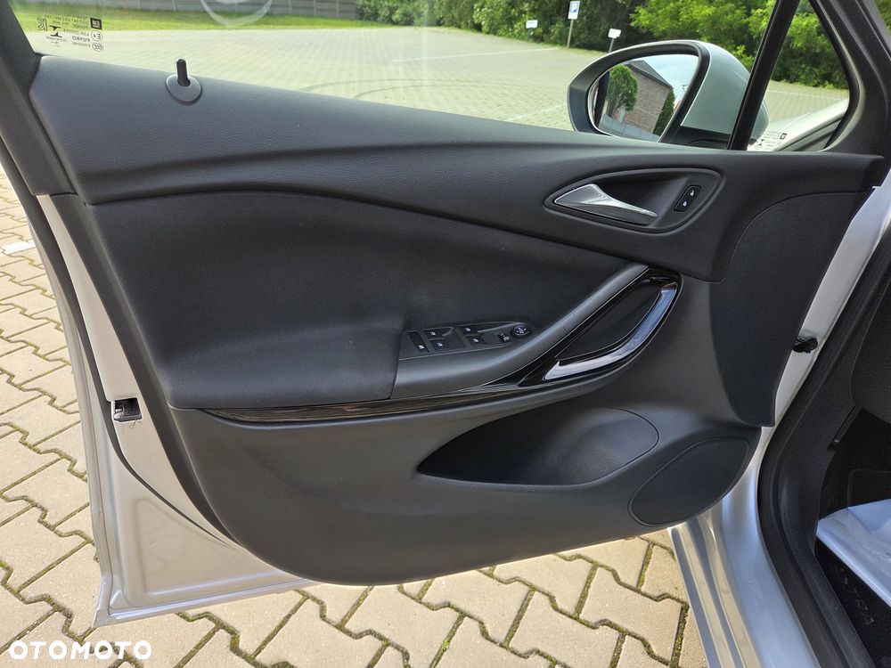 Opel Astra 1.4 Turbo Dynamic - 14
