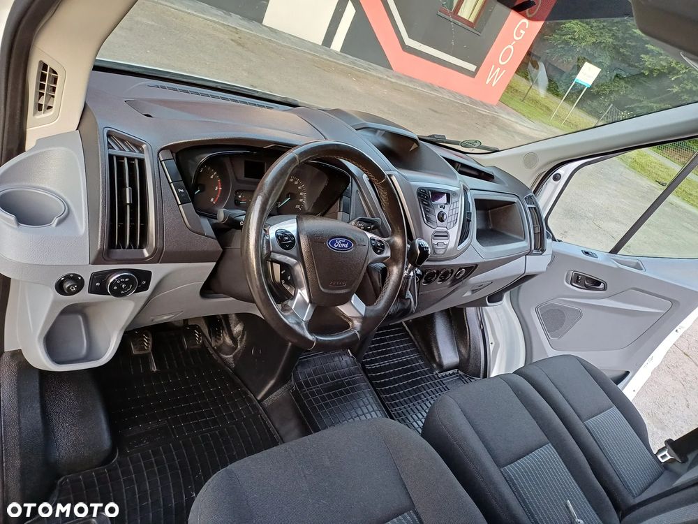 Ford Transit - 16