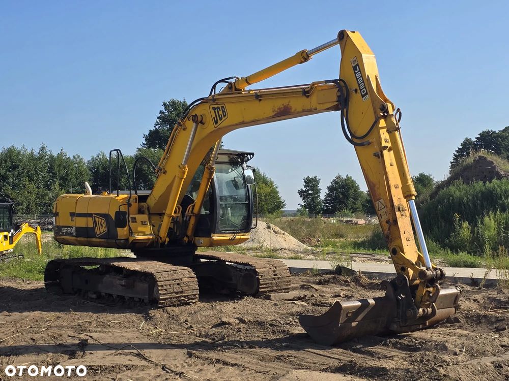 JCB JS131LC - 1