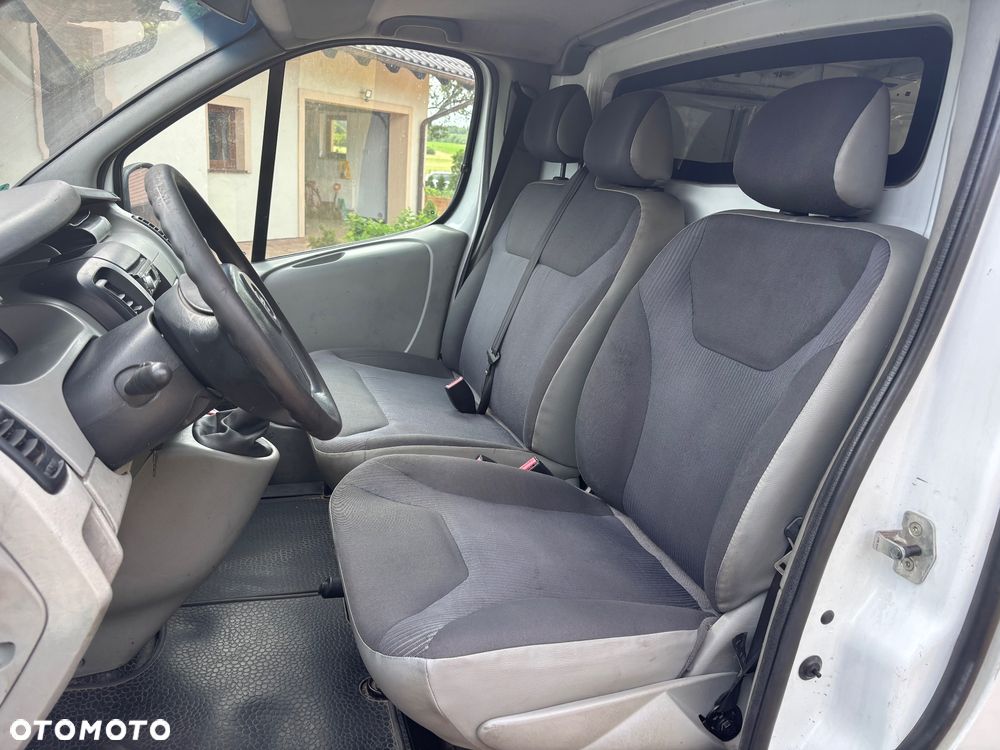 Opel Vivaro - 20