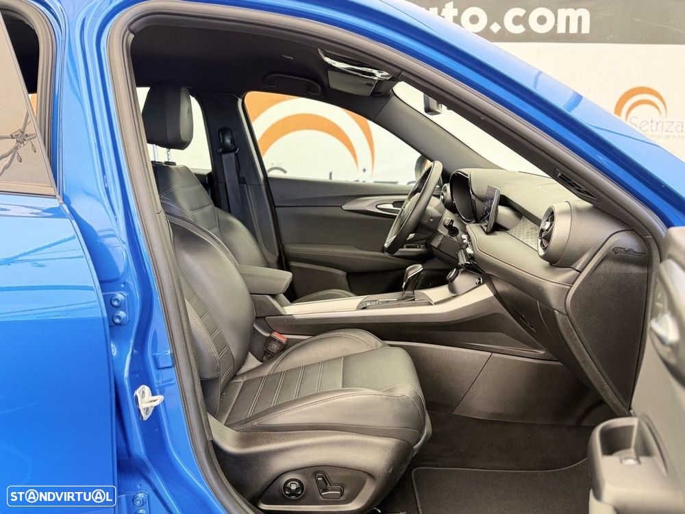 Alfa Romeo Tonale 1.5 Hybrid Veloce - 10
