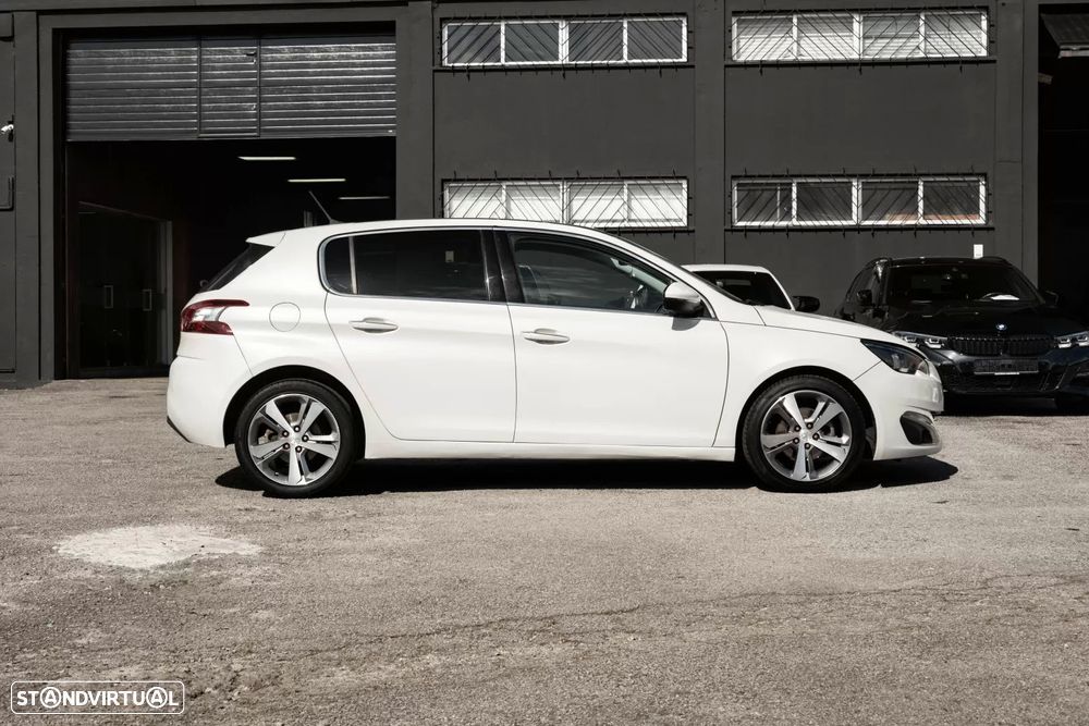 Peugeot 308 - 6