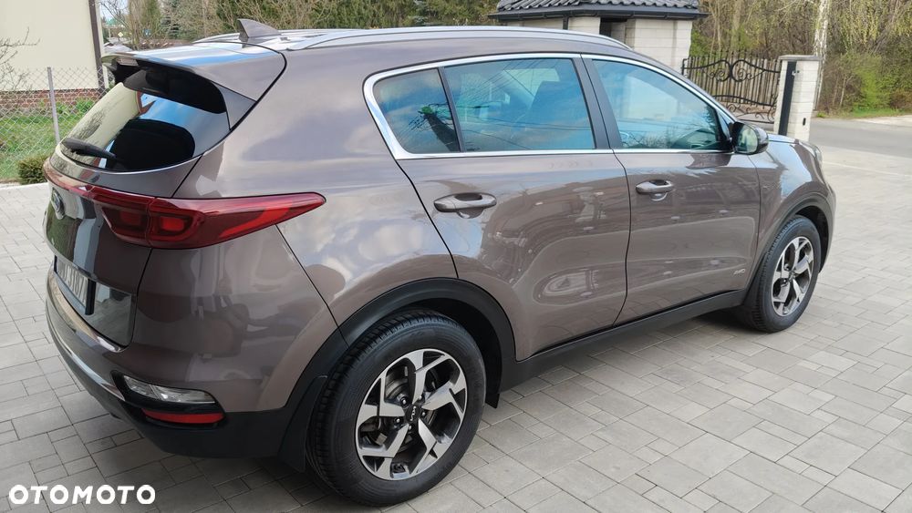 Kia Sportage 1.6 T-GDI M 4WD DCT - 11