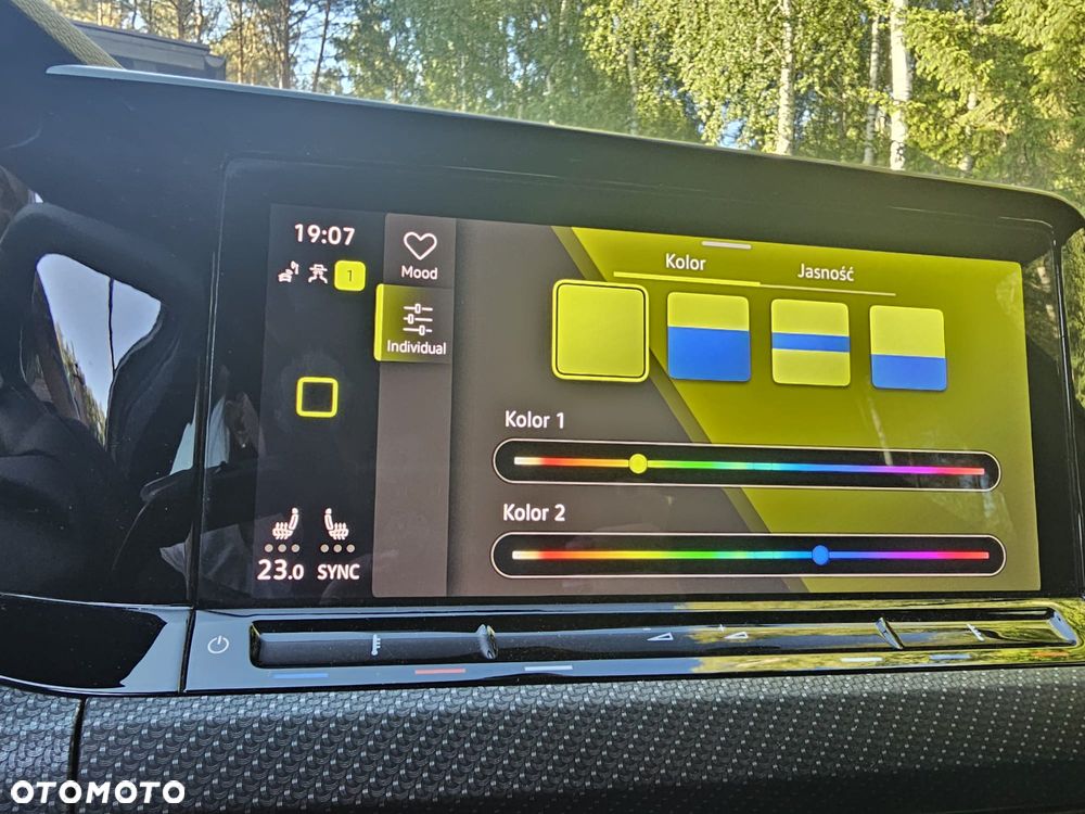 Volkswagen Golf 1.5 eTSI EVO R-Line DSG - 22