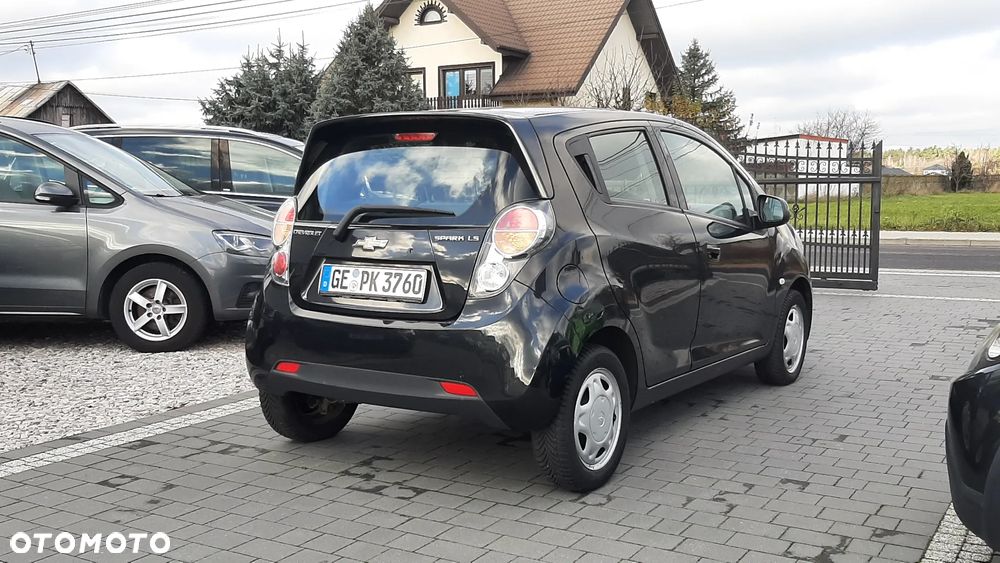 Chevrolet Spark - 5