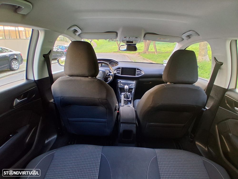 Peugeot 308 1.5 BlueHDi Business Line - 31