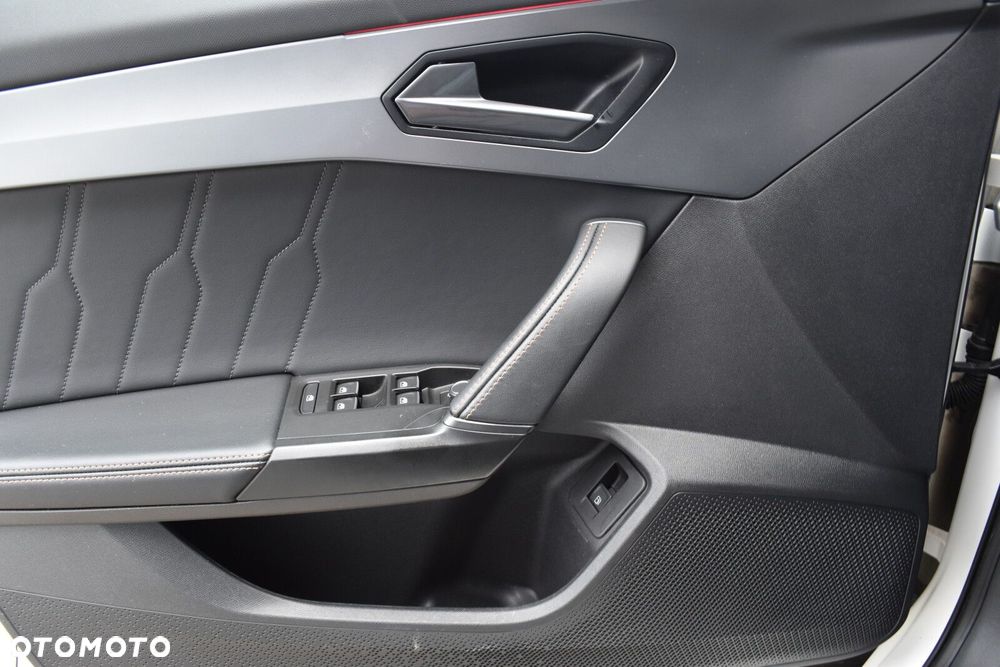 Cupra Formentor 1.4 e-Hybrid DSG - 26