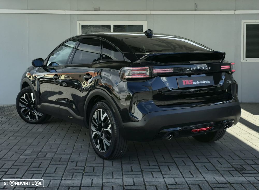 Citroën C4 Hybrid 145 MAX - 33