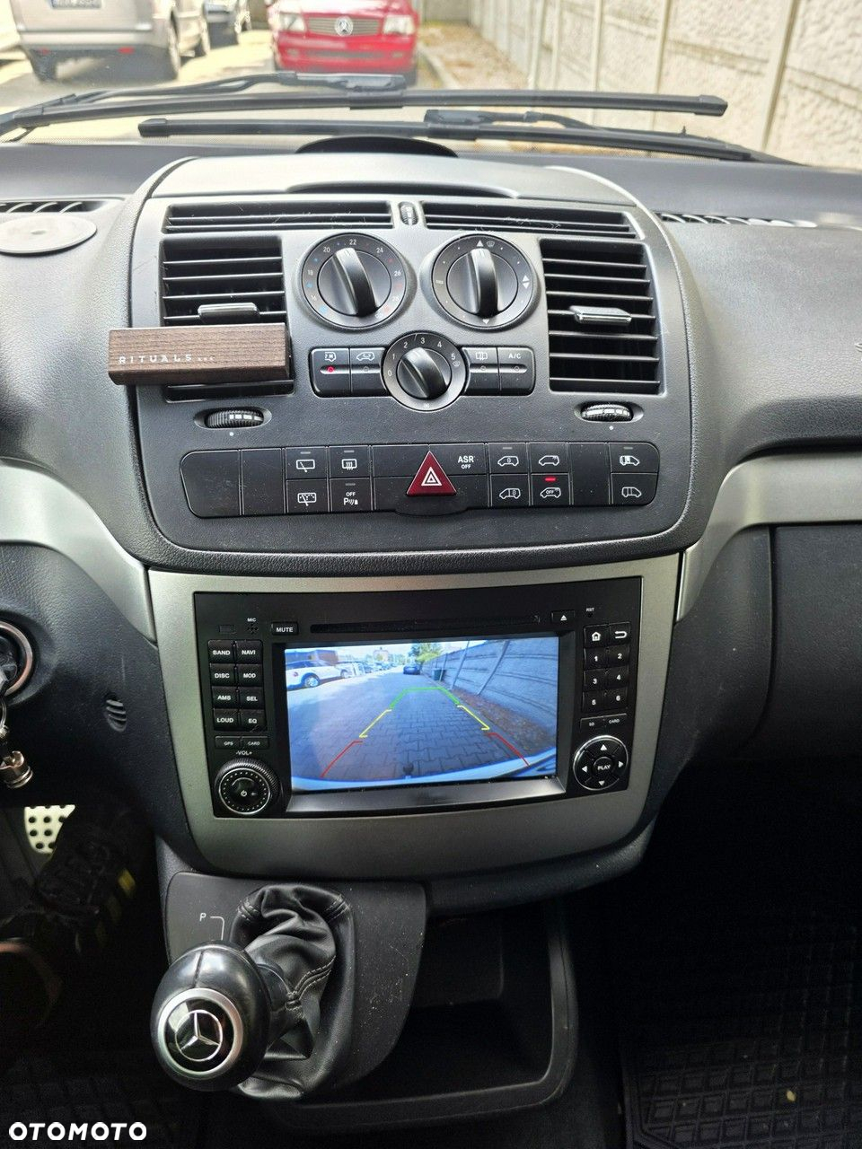 Mercedes-Benz Viano - 17