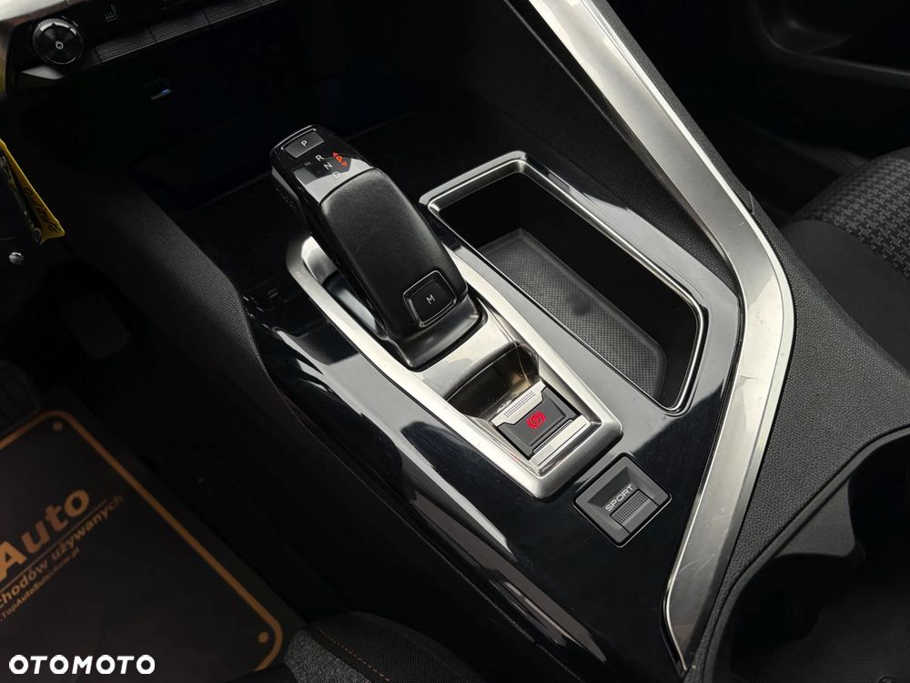 Peugeot 3008 BlueHDi 120 Stop & Start EAT6 Allure - 32