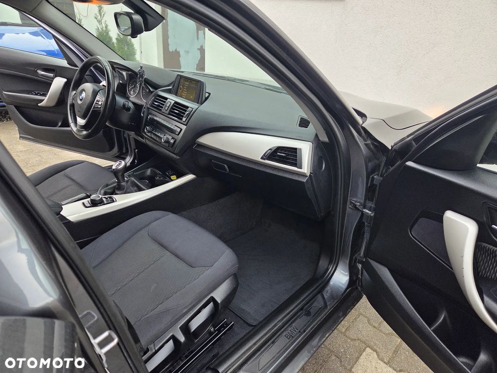 BMW Seria 1 116d DPF Edition Sport - 30