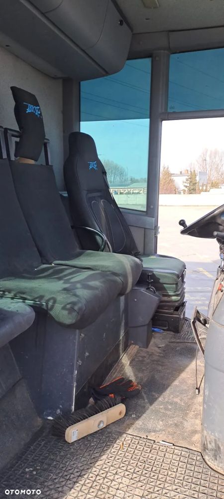 Mercedes-Benz ECONIC - 12