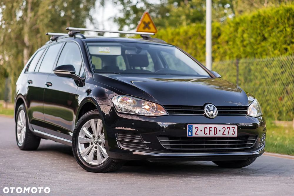 Volkswagen Golf - 11