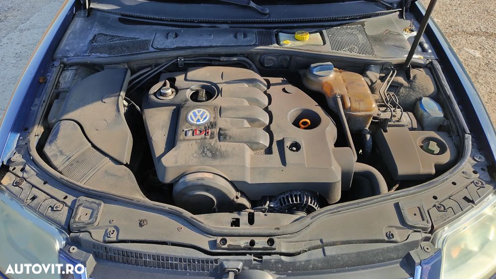 Volkswagen Passat 1.9TDI Comfortline - 12