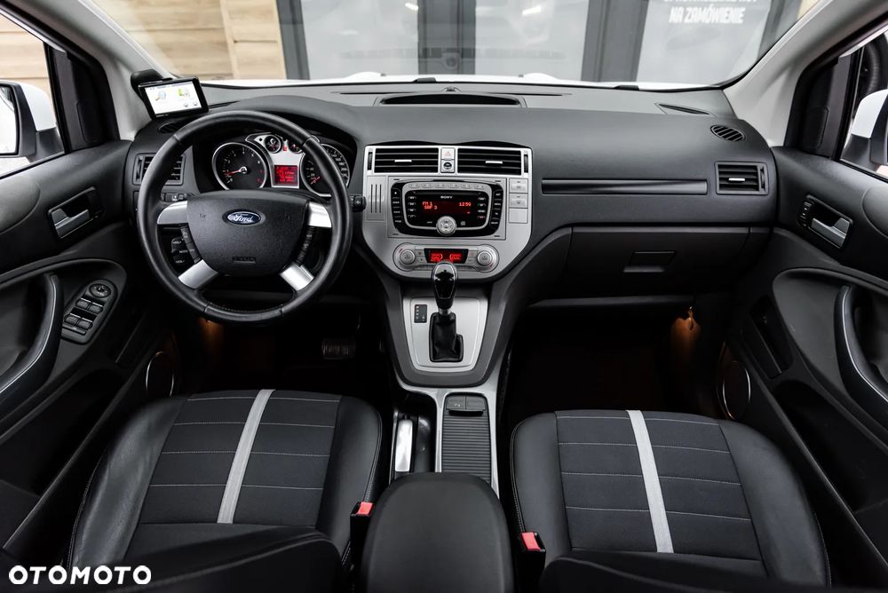 Ford Kuga 2.5 4x4 White Magic - 31