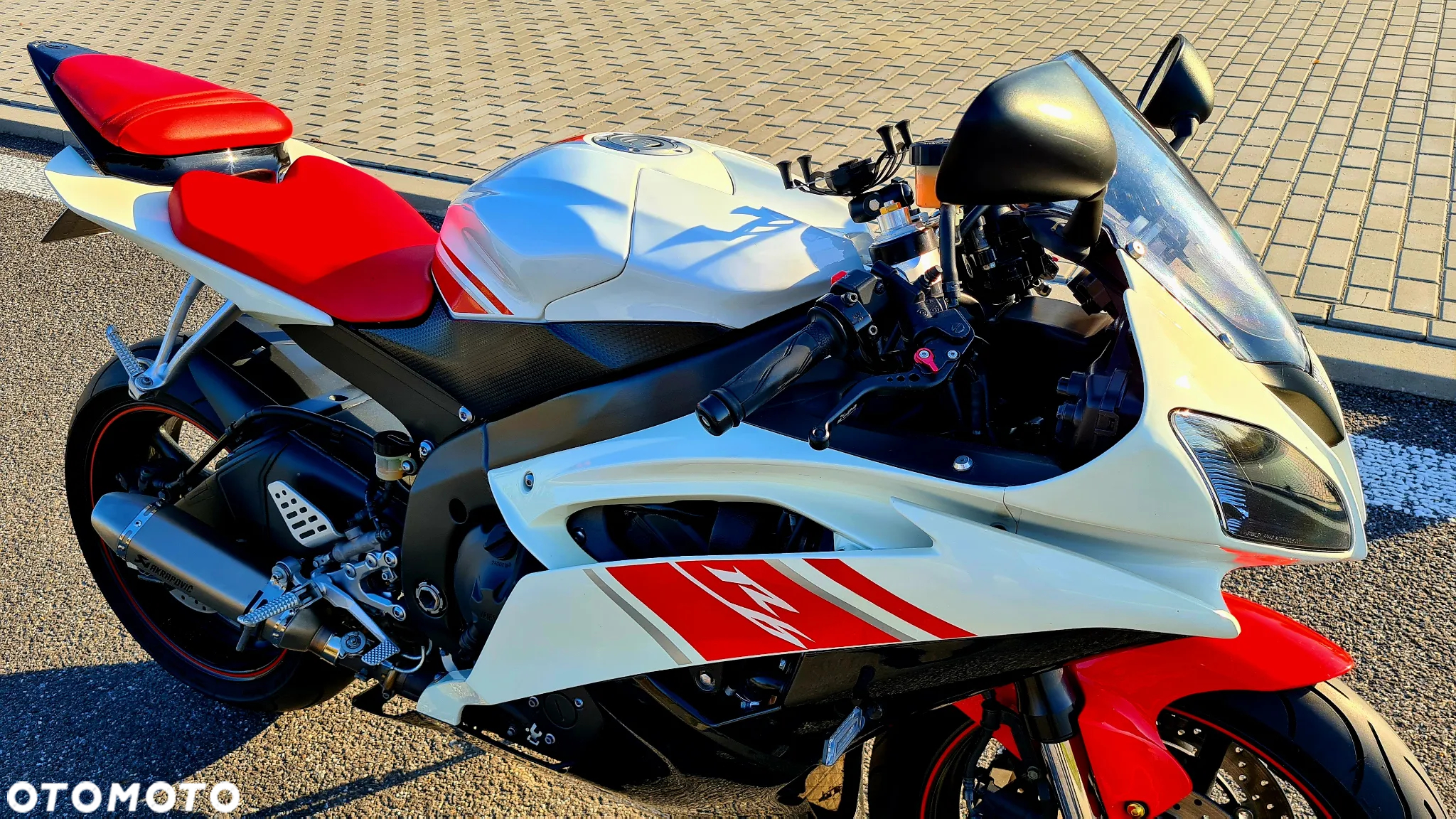 Yamaha R6 - 3