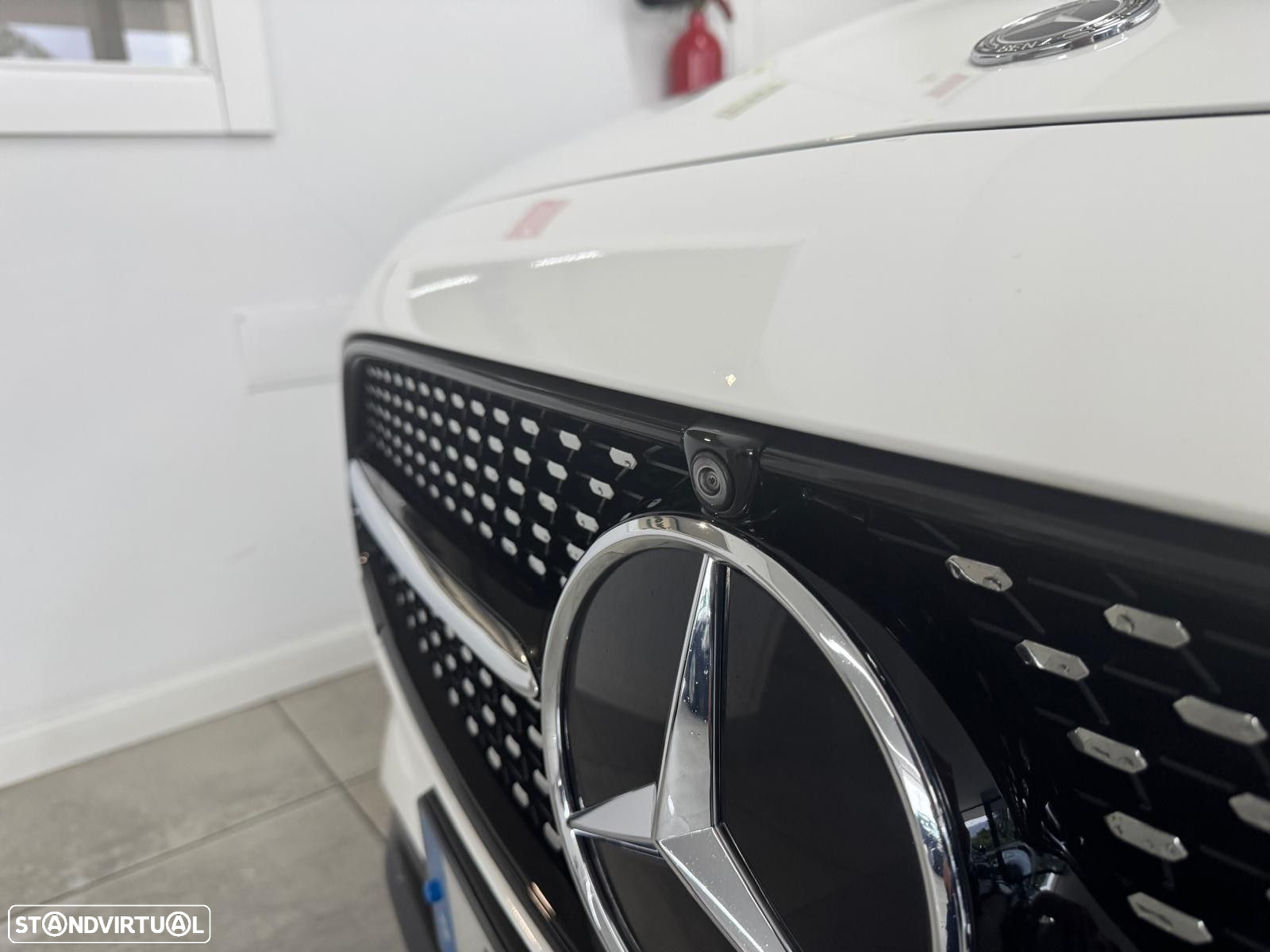 Mercedes-Benz E 220 d AMG Line - 6