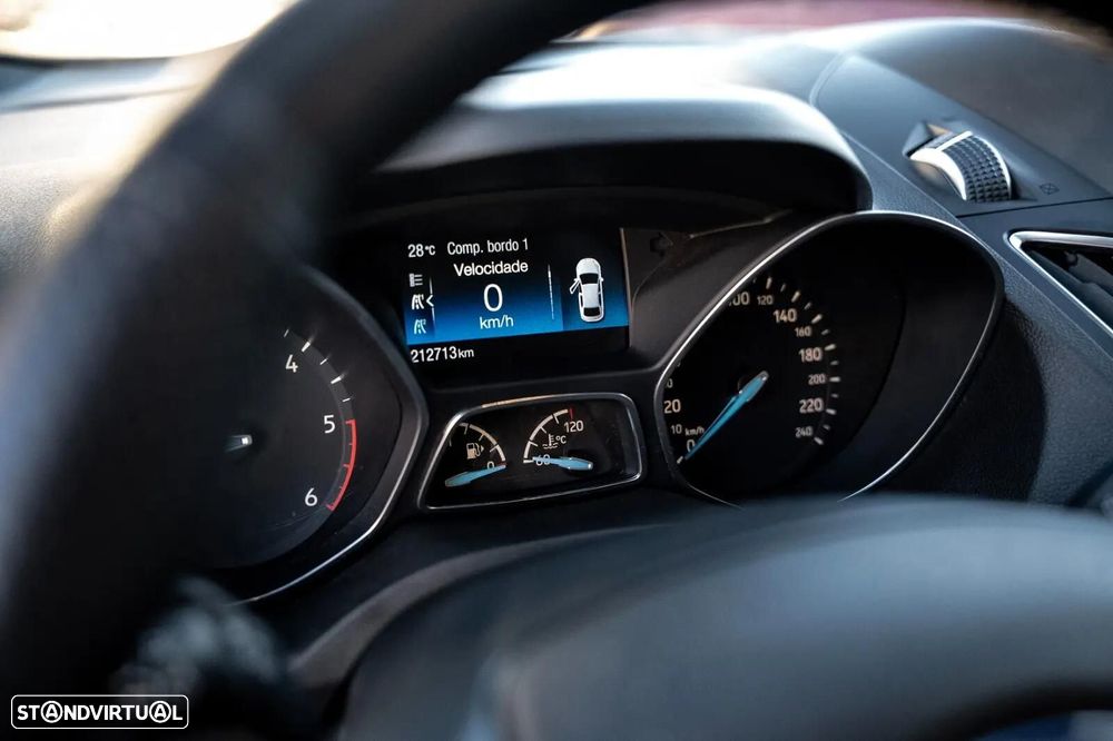 Ford C-Max 1.5 TDCi Titanium S/S - 23