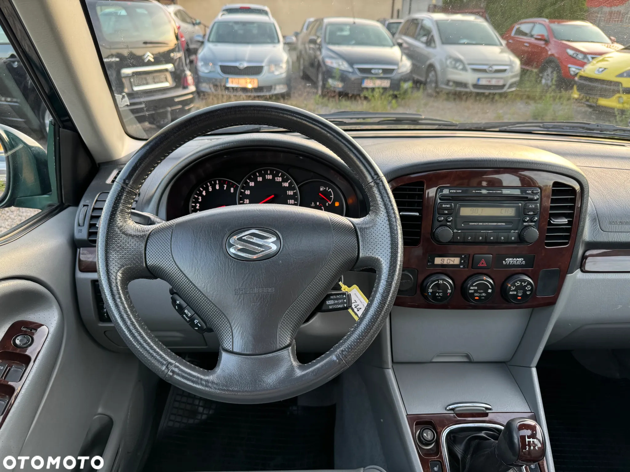 Suzuki Grand Vitara 2.7 V6 - 8