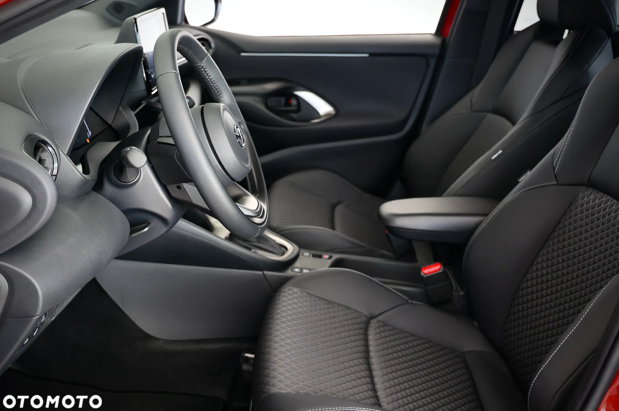 Mazda 2 - 13