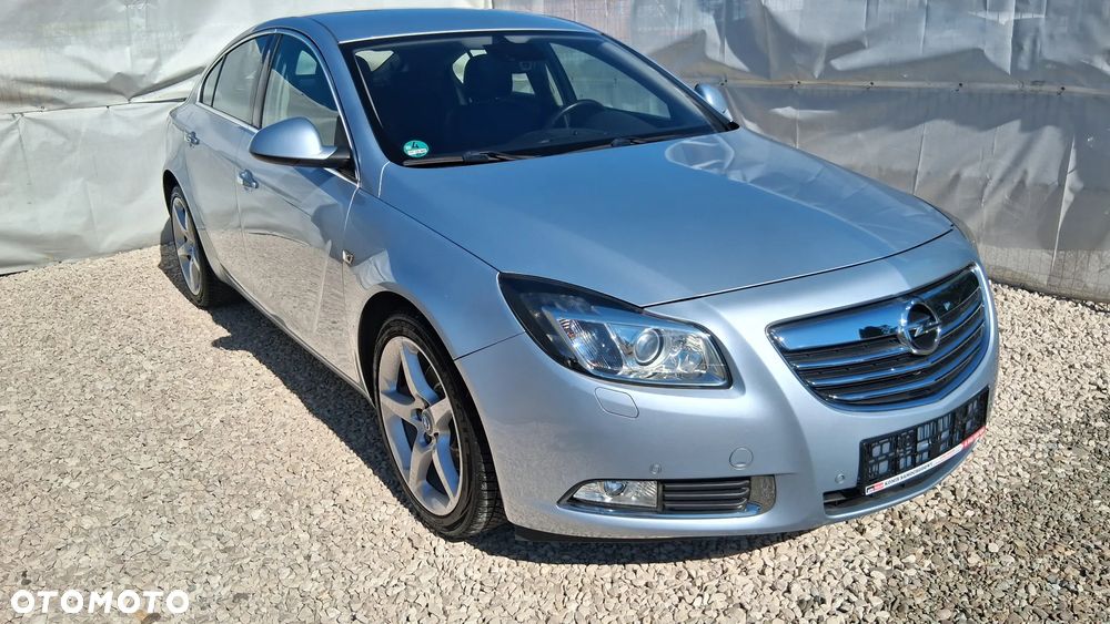 Opel Insignia 1.6 Turbo Cosmo - 1