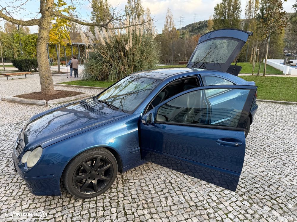 Mercedes-Benz C 220 CDi Sport Coupé Evolution S6 - 13