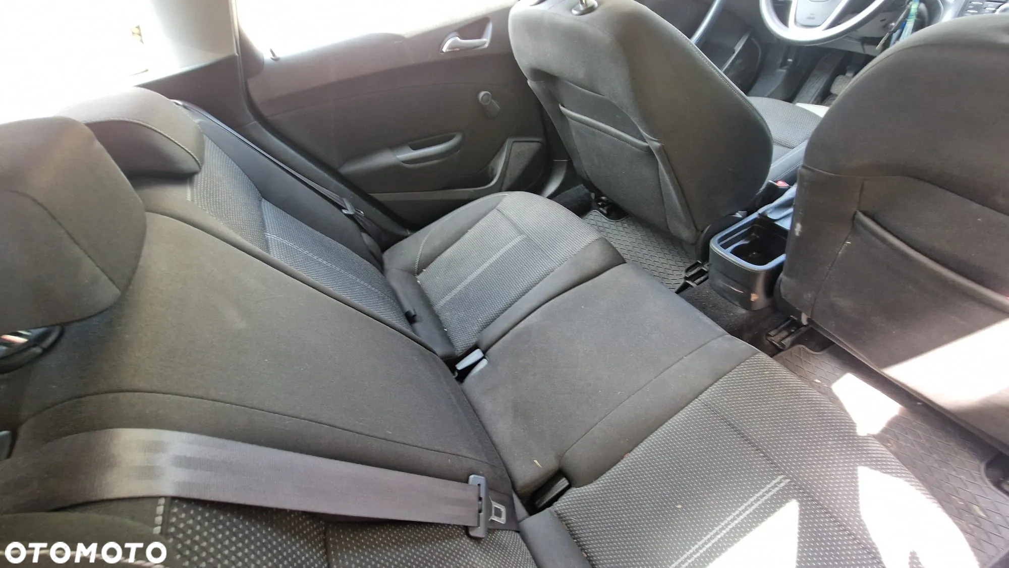 Opel Astra 1.6 CDTI DPF ecoFLEX Sports TourerStart/Stop Edition - 4