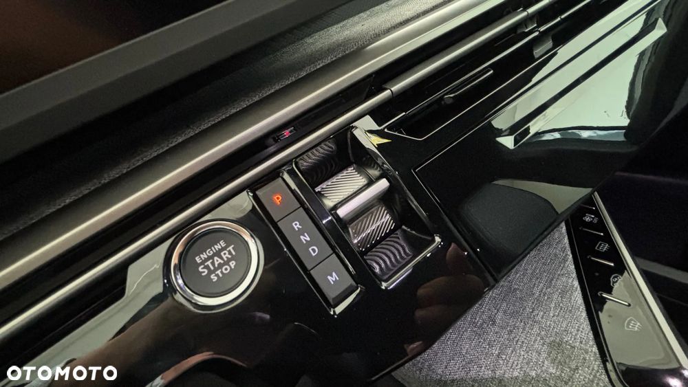 Peugeot 3008 1.2 PureTech mHEV Allure e-DCS6 - 12