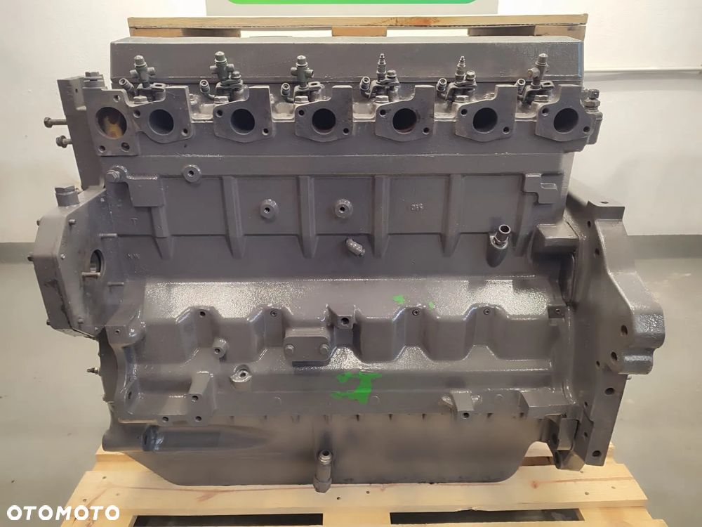 Słupek silnika JD6068 HRT - 3