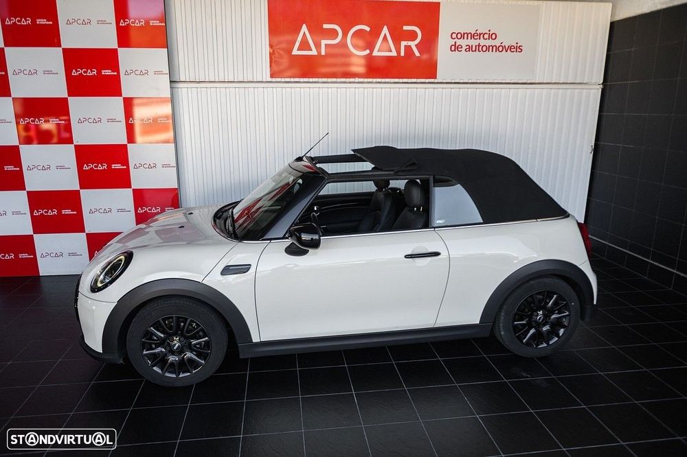 MINI Cabrio Cooper Auto - 19