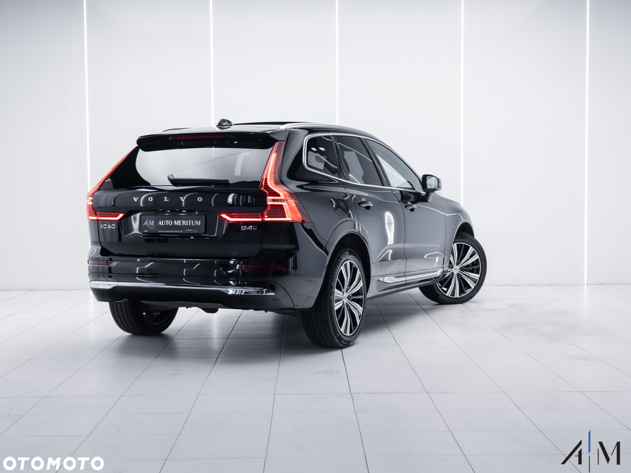 Volvo XC 60 B4 D AWD Ultimate Bright - 4