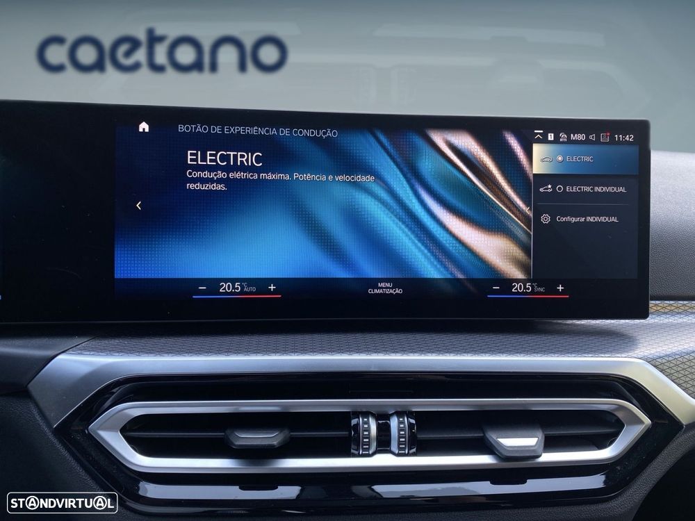 BMW 330 e Pack Desportivo M Pro Auto - 11