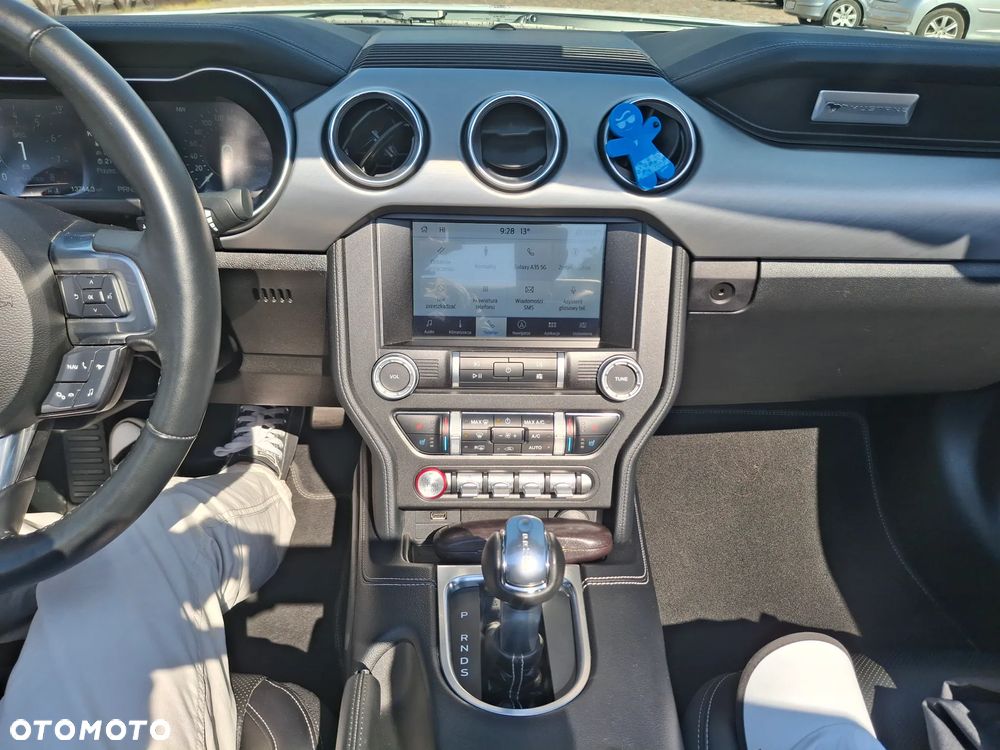 Ford Mustang Convertible 5.0 Ti-VCT V8 GT - 19