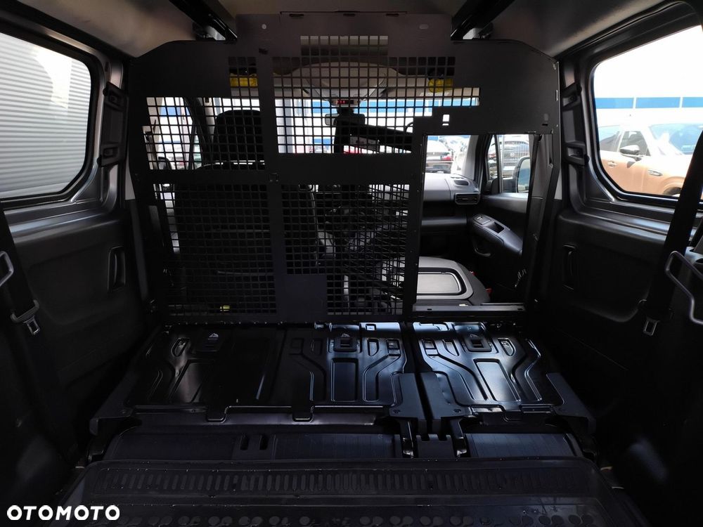 Toyota Proace City - 27