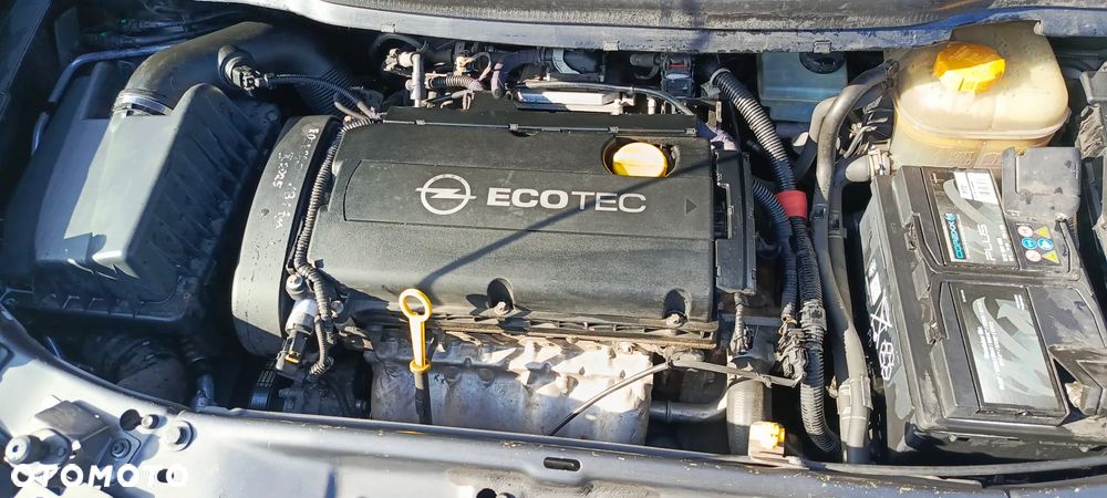 Opel Zafira - 28