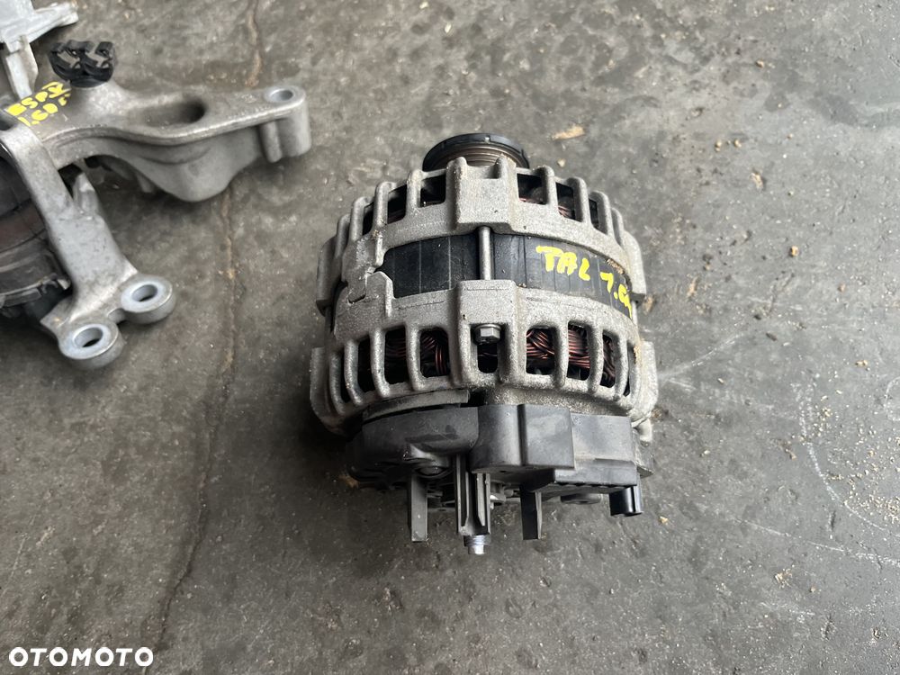 Alternator 1.6 DCI Renault Talisman 231004BE0B - 9