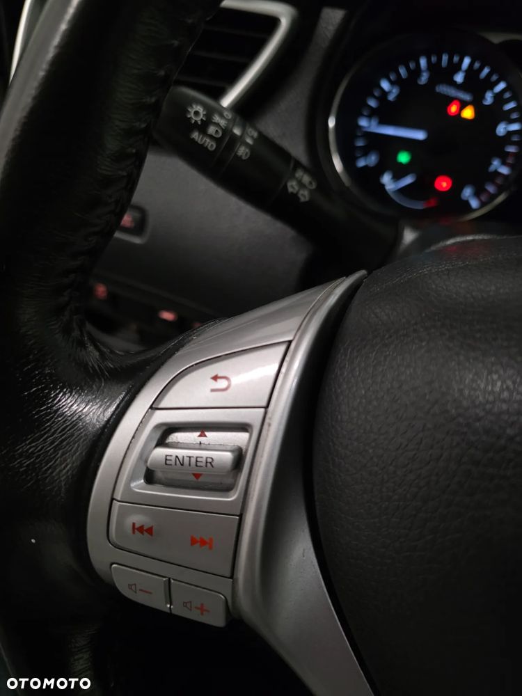 Nissan X-Trail 1.6 DIG-T Tekna 2WD - 18