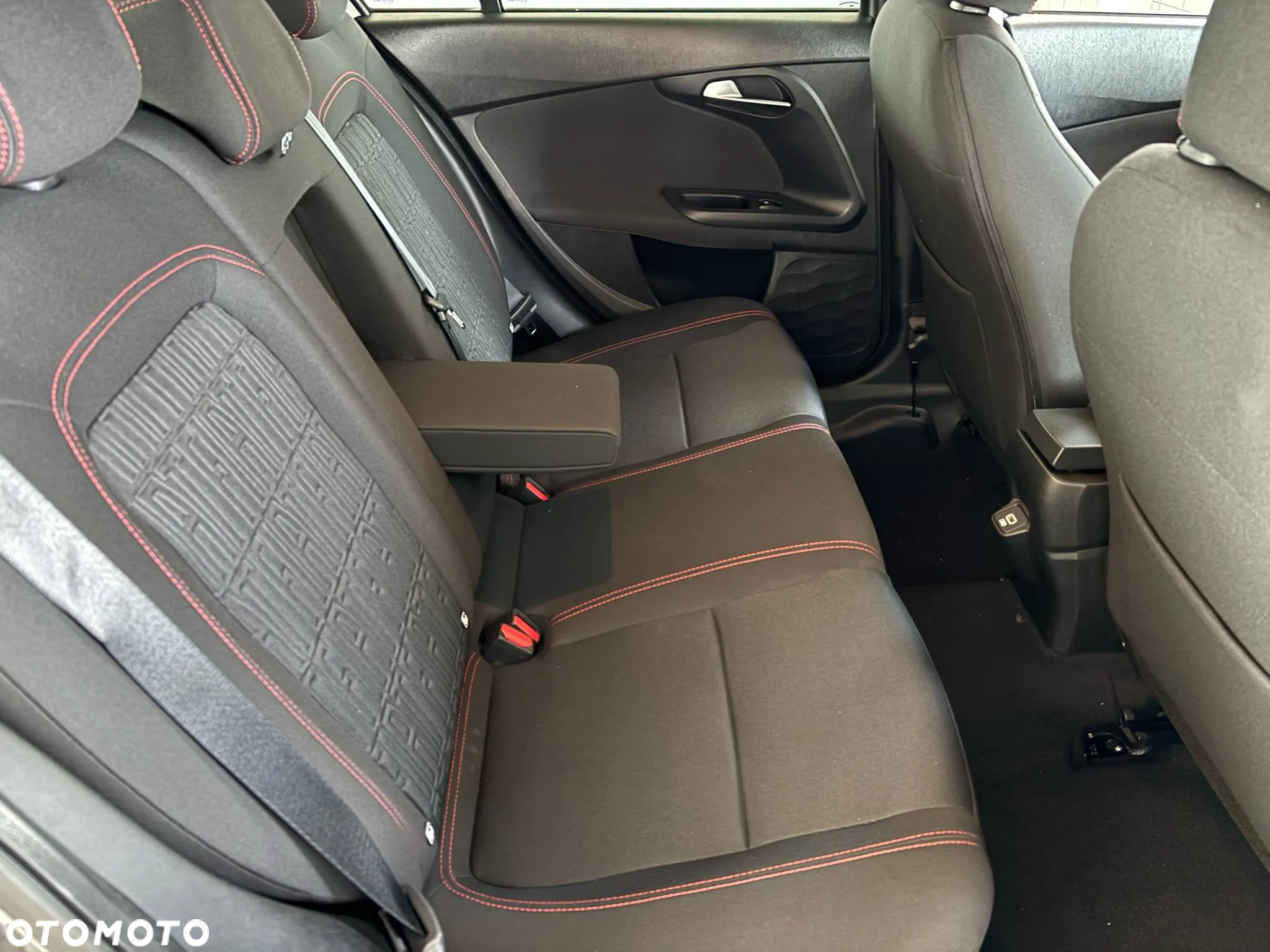 Fiat Tipo 1.5 Hybrid Red DCT - 13