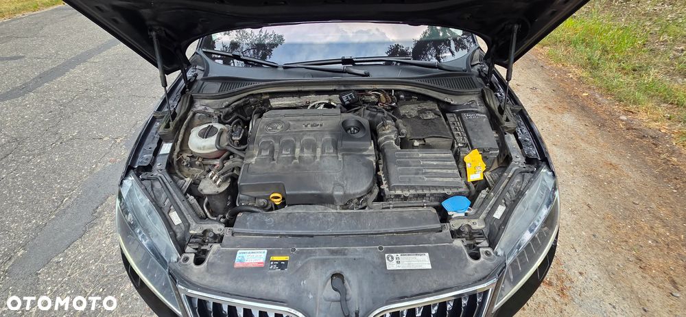 Skoda Superb 2.0 TDI Ambition DSG - 26