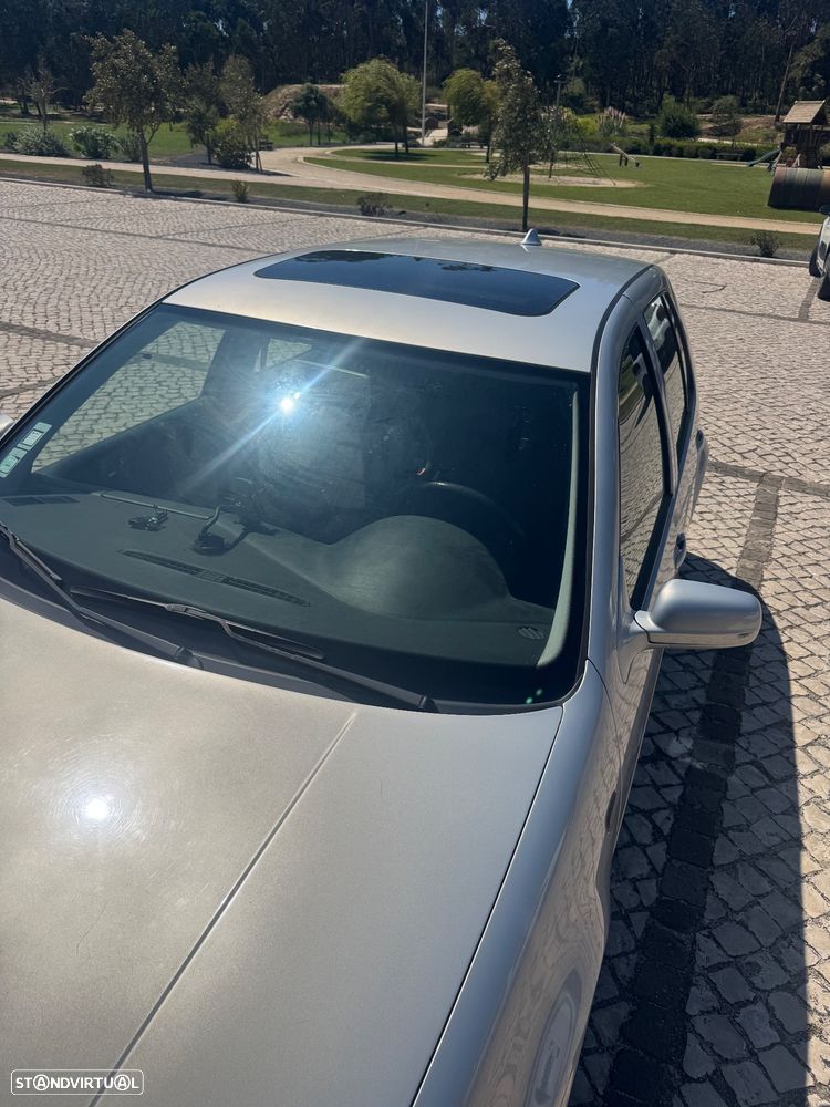 VW Golf - 3