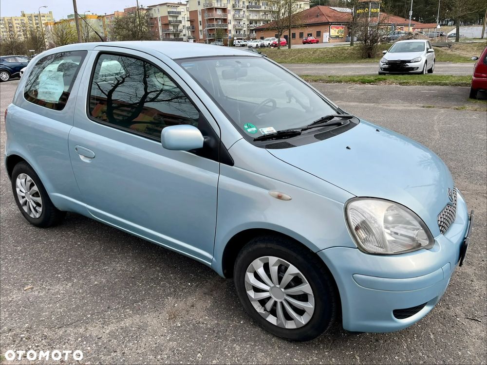 Toyota Yaris 1.0 - 3