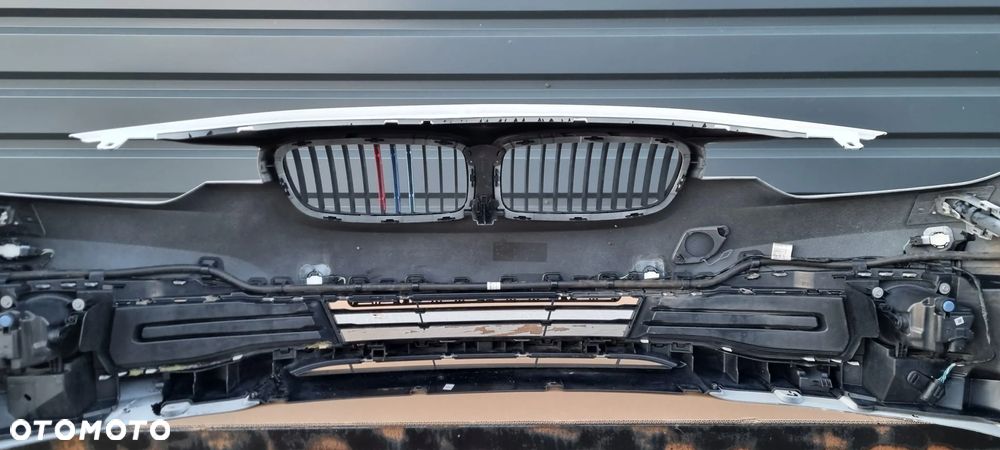 BMW 3 F30 F31 LCI 2015- Zderzak przód oryginał MG054 - 9