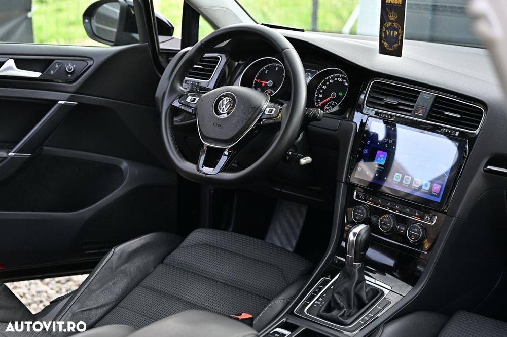 Volkswagen Golf 2.0 TDI (BlueMotion Technology) DSG Comfortline - 15