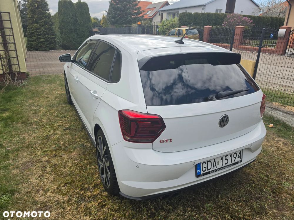 Volkswagen Polo - 3