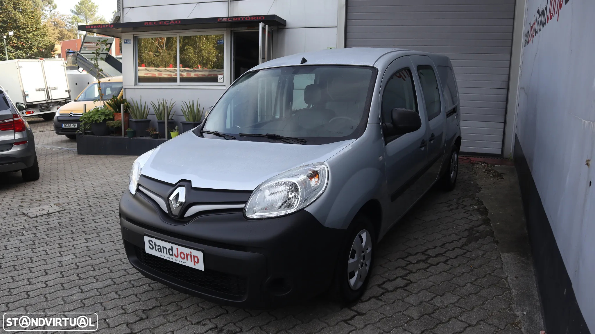 Renault Kangoo 1.5 dCI Blue 115 Maxi 4 lugares - 2