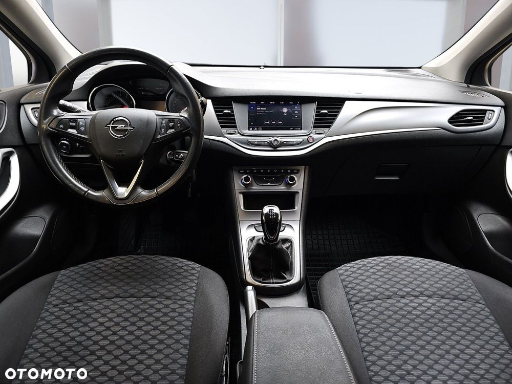 Opel Astra V 1.2 T Edition S&S - 6