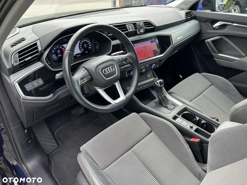 Audi Q3 35 TFSI S tronic - 17