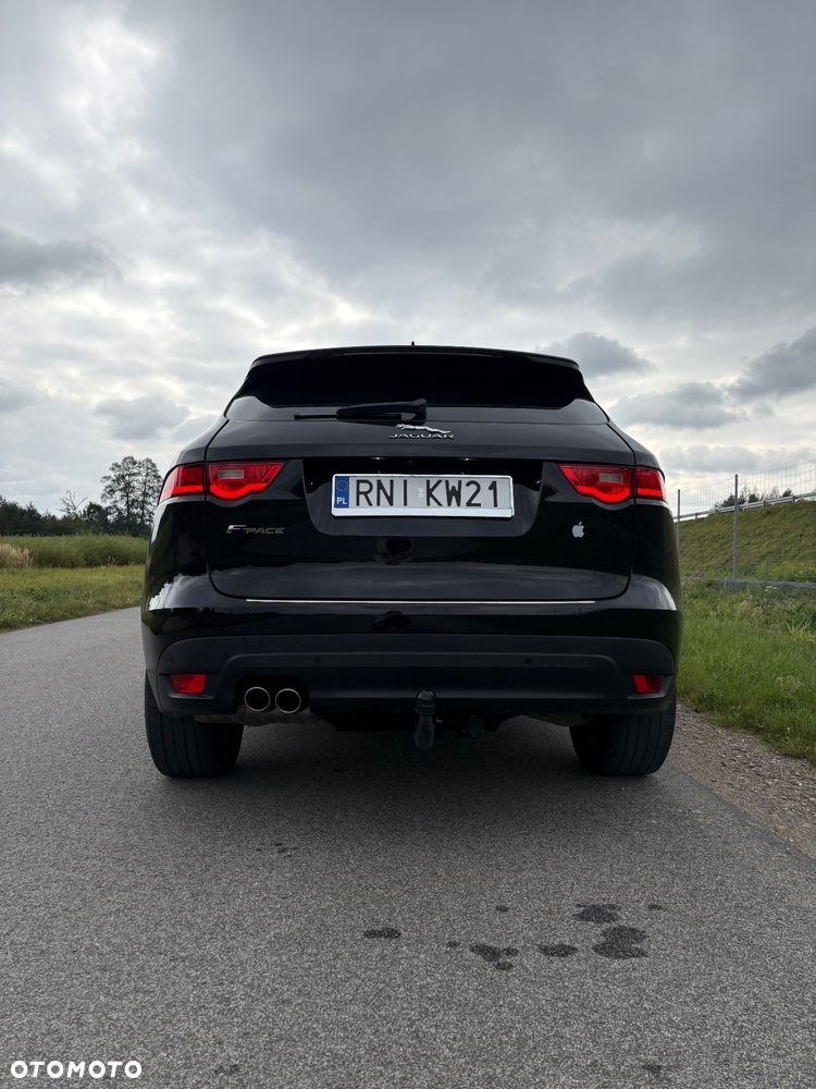 Jaguar F-Pace - 7