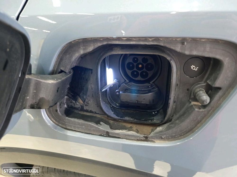 Volvo XC 40 Recharge Plus - 12